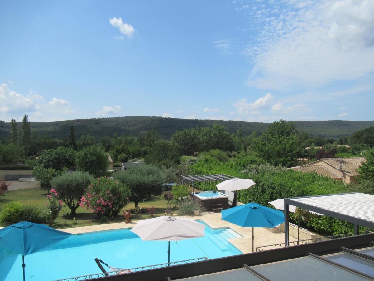 Le Cabanon Des Hirondelles Villa Villecroze Kültér fotó
