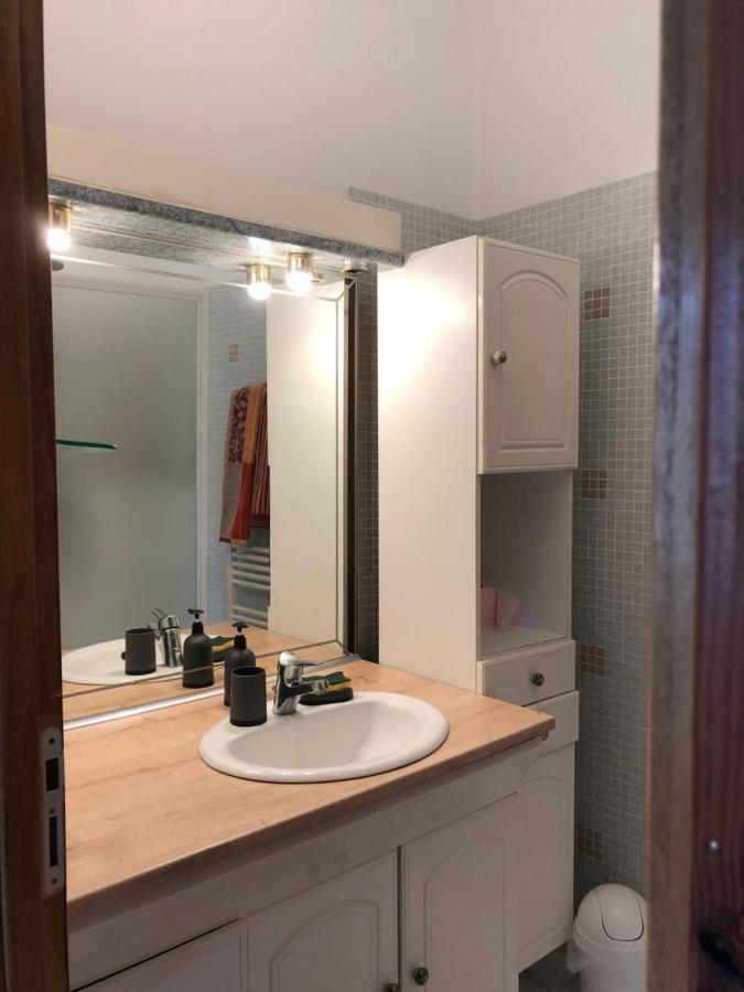 Le Cabanon Des Hirondelles Villa Villecroze Kültér fotó