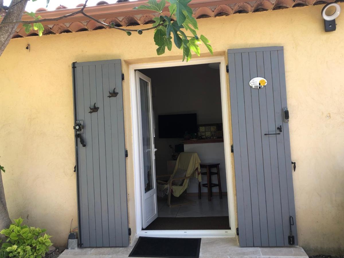 Le Cabanon Des Hirondelles Villa Villecroze Kültér fotó